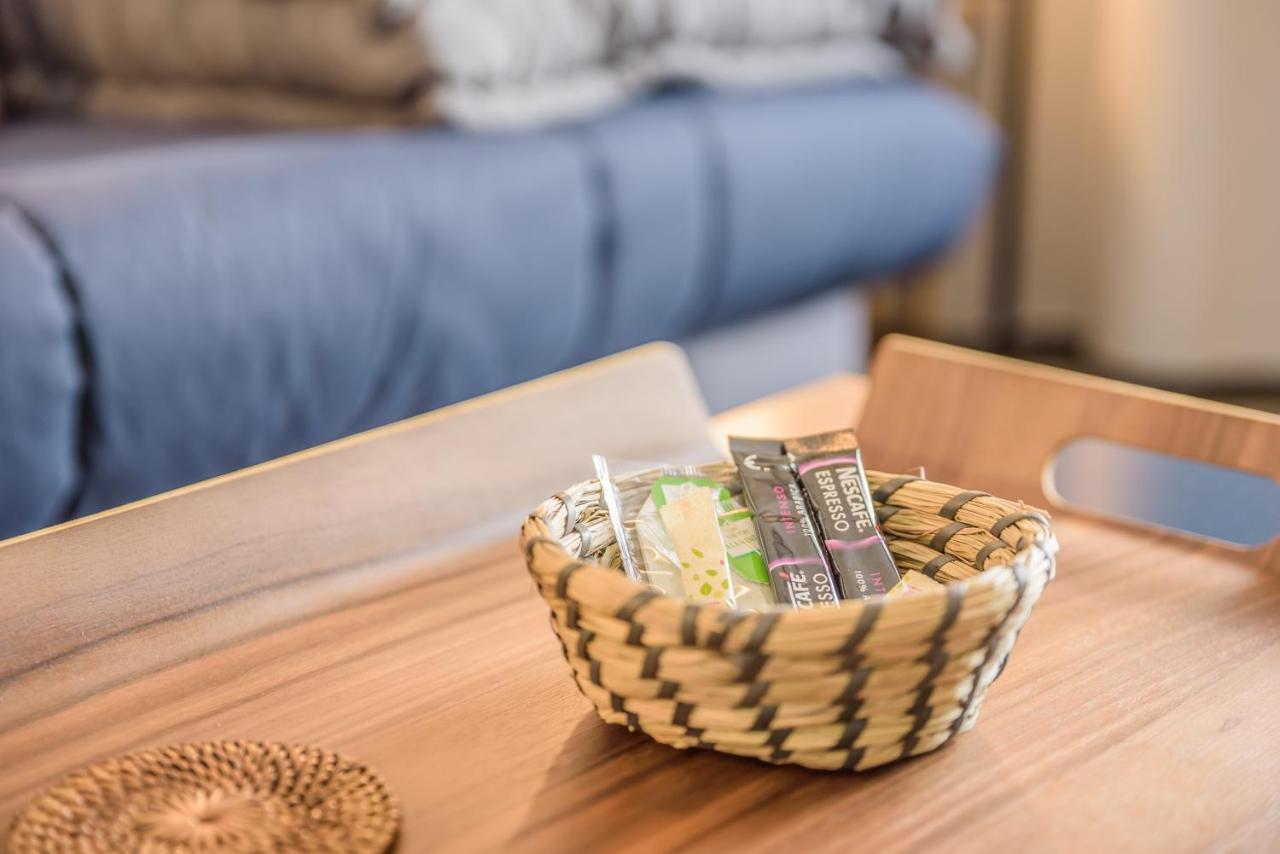 Appartements Et Chambres En Coeur De Ville Saint-Denis - Entree Autonome - Check In 14H30- Eksteriør bilde