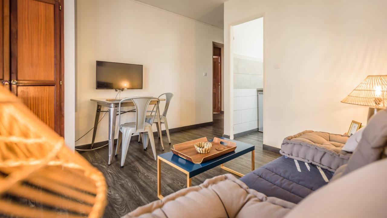 Appartements Et Chambres En Coeur De Ville Saint-Denis - Entree Autonome - Check In 14H30- Eksteriør bilde